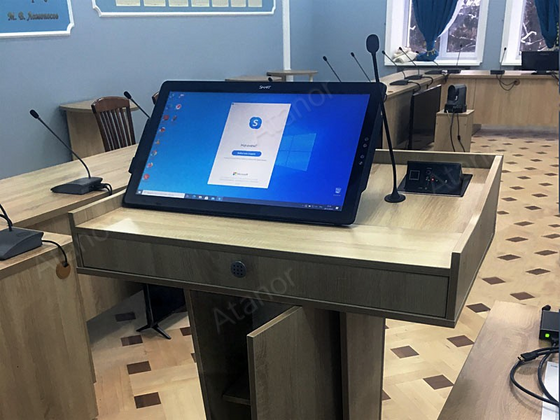 奔萨国立大学 (PSU) 会议厅现代化改造 — 2