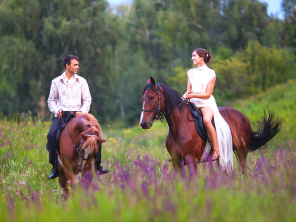 фото женщины и мужчины на SPA-процедуре