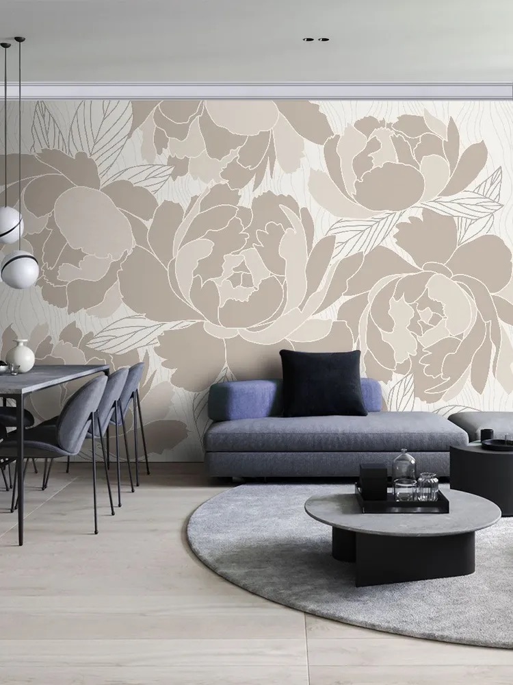 Светло-бежевые обои пионы в интерьере, ширина 4 метра