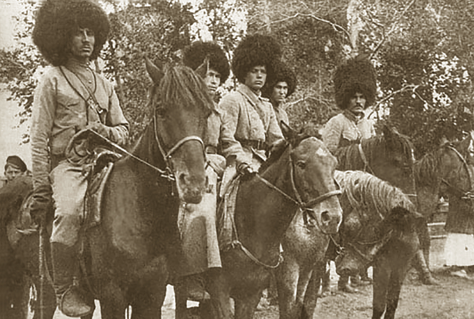 Путь чапая. Василий Иванович Чапаев. Конники-чапаевцы. 1918 Г.. Уральские казаки Чапаев. Лбищенск Чапаев.