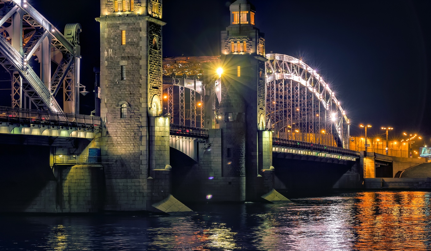 Как разводится большеохтинский мост в санкт петербурге