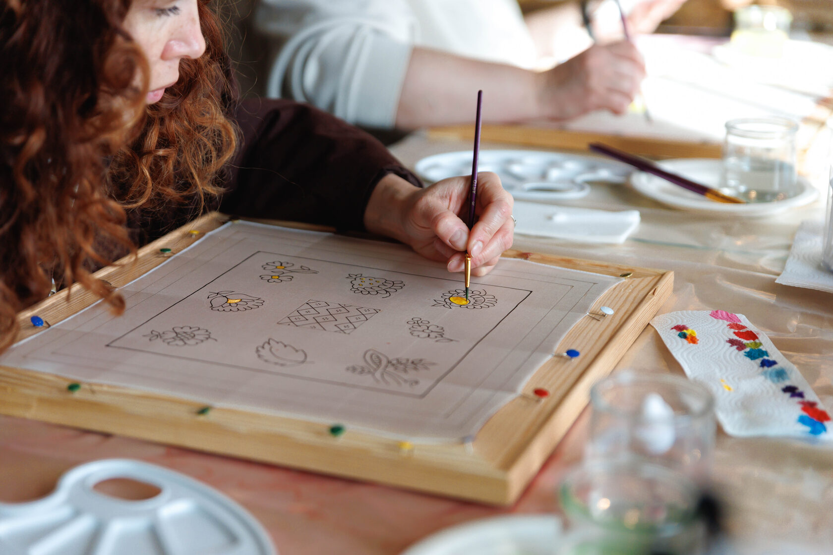 Музей-лаборатория Шёлковая фабрика «Сезонная экскурсия «Шёлк из ёлки»