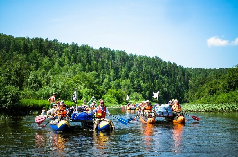 Сплав на катамаране по реке фото