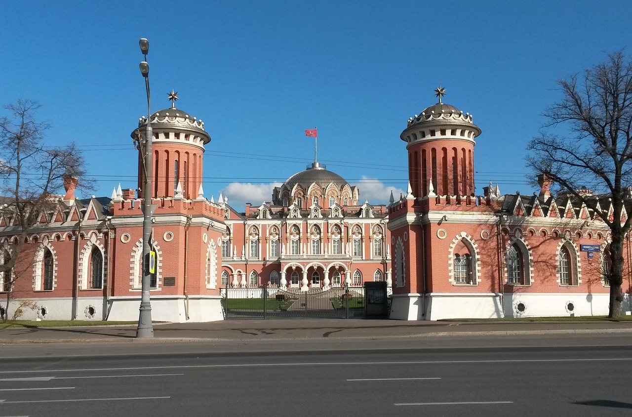 здания и памятники москвы