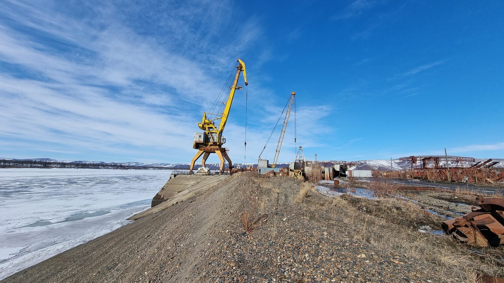 Речной порт Усть-Куйга