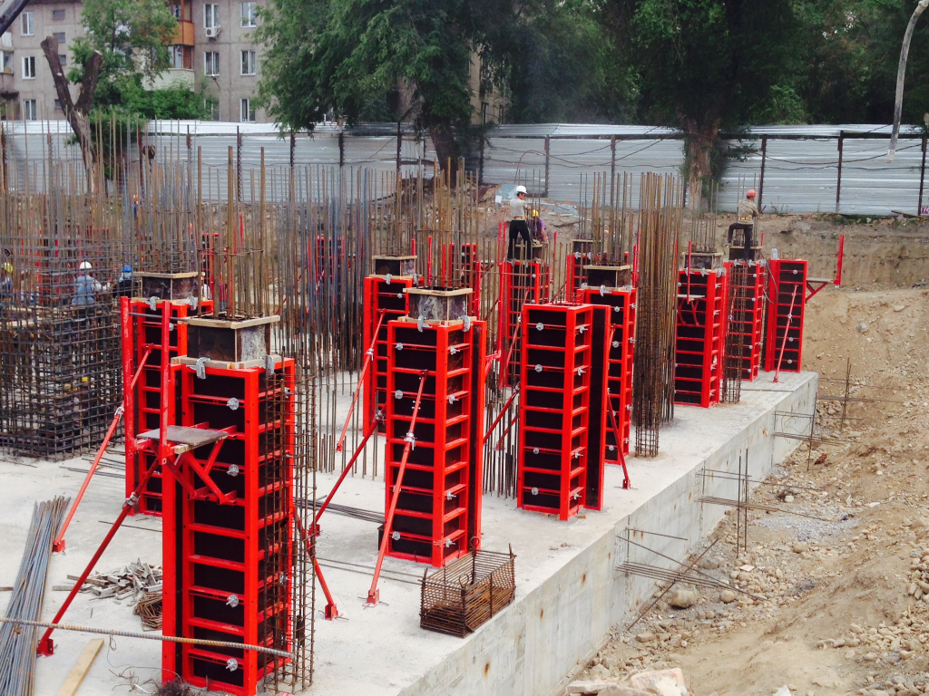 Бетонирование колонн в Новосибирске - профессиональное изготовление и монтаж