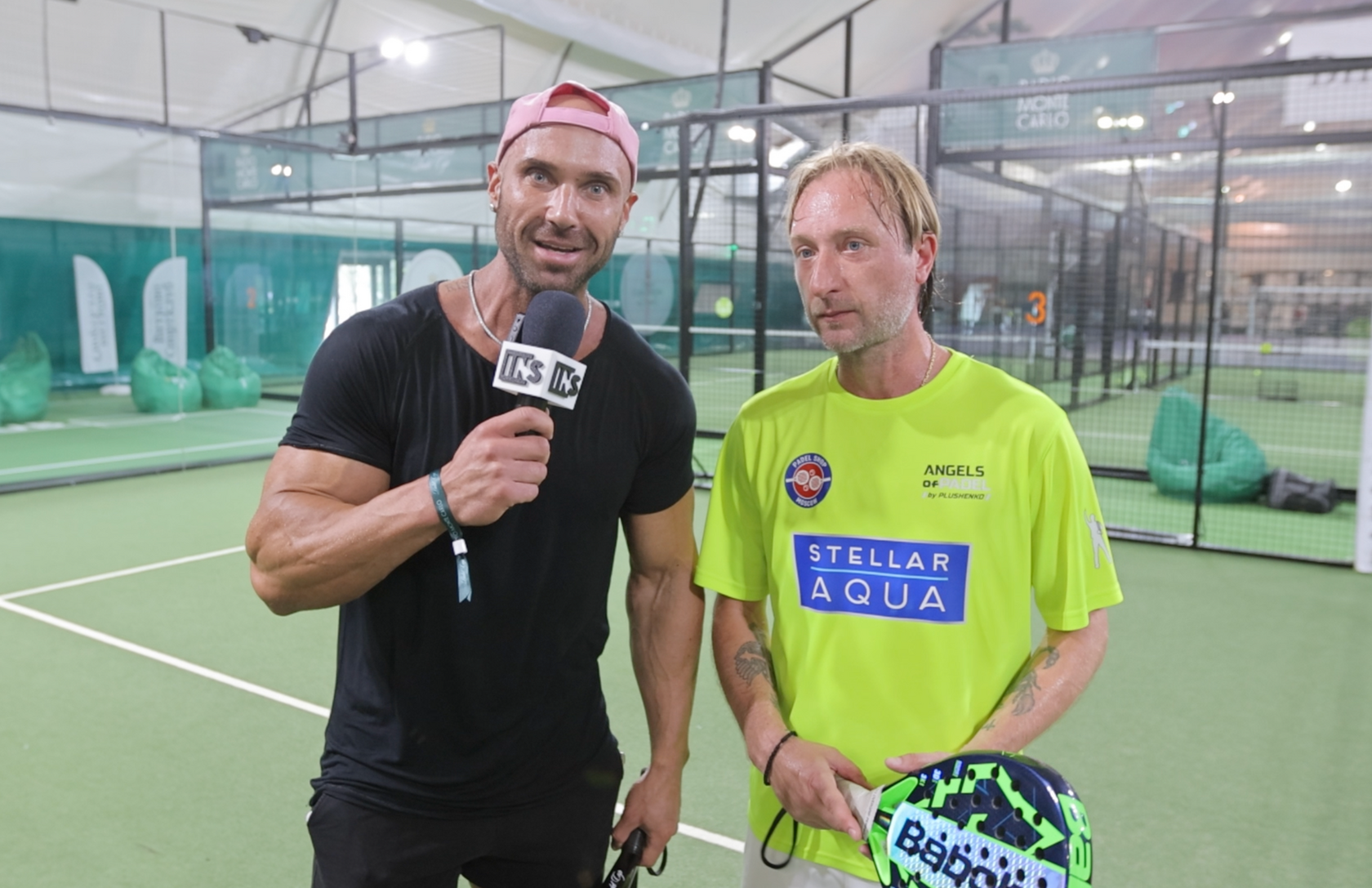 Александр Сабанин берёт интервью у Евгения Плющенко на турнире Radio Monte Carlo Padel Cup