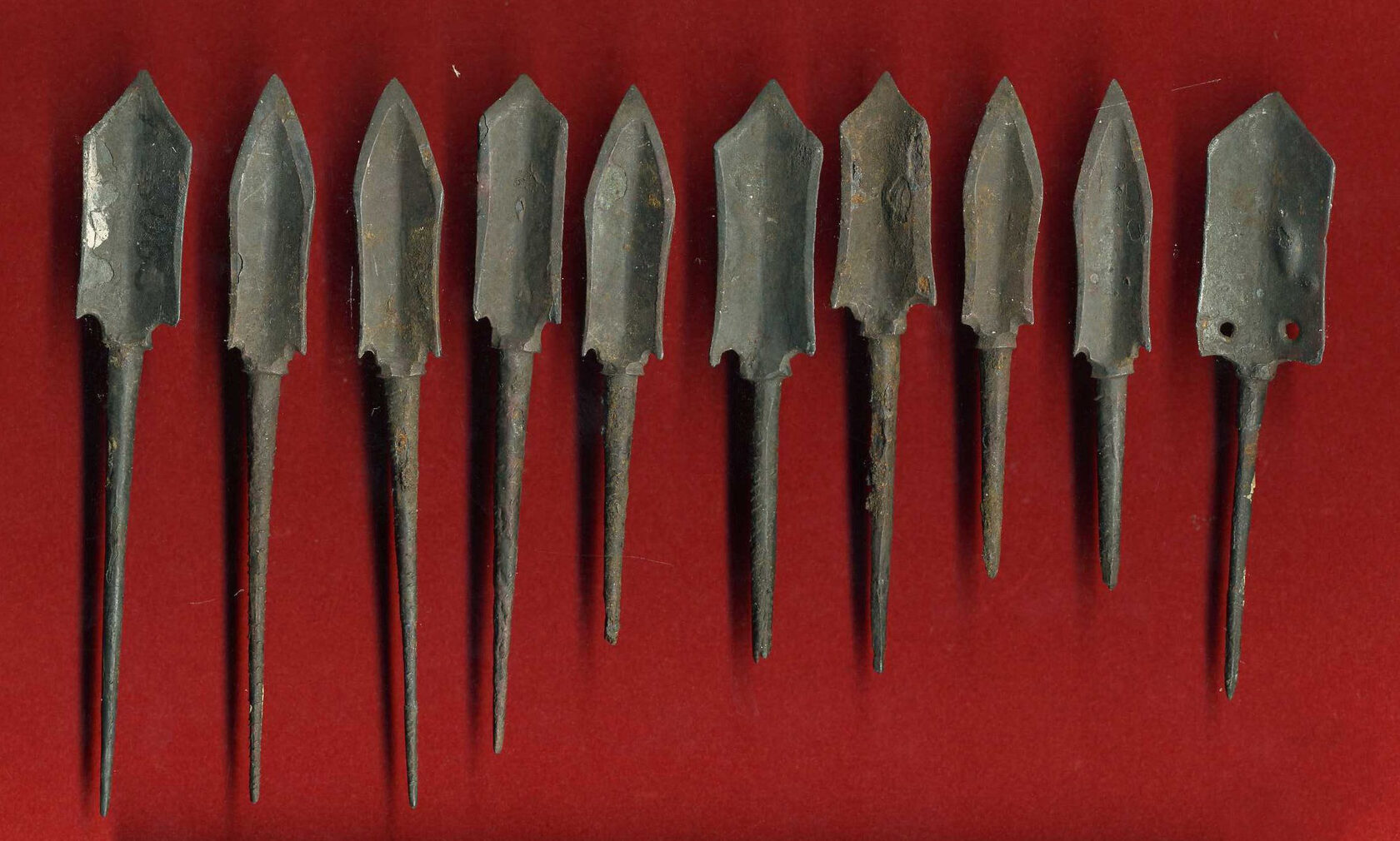 Наконечники стрел