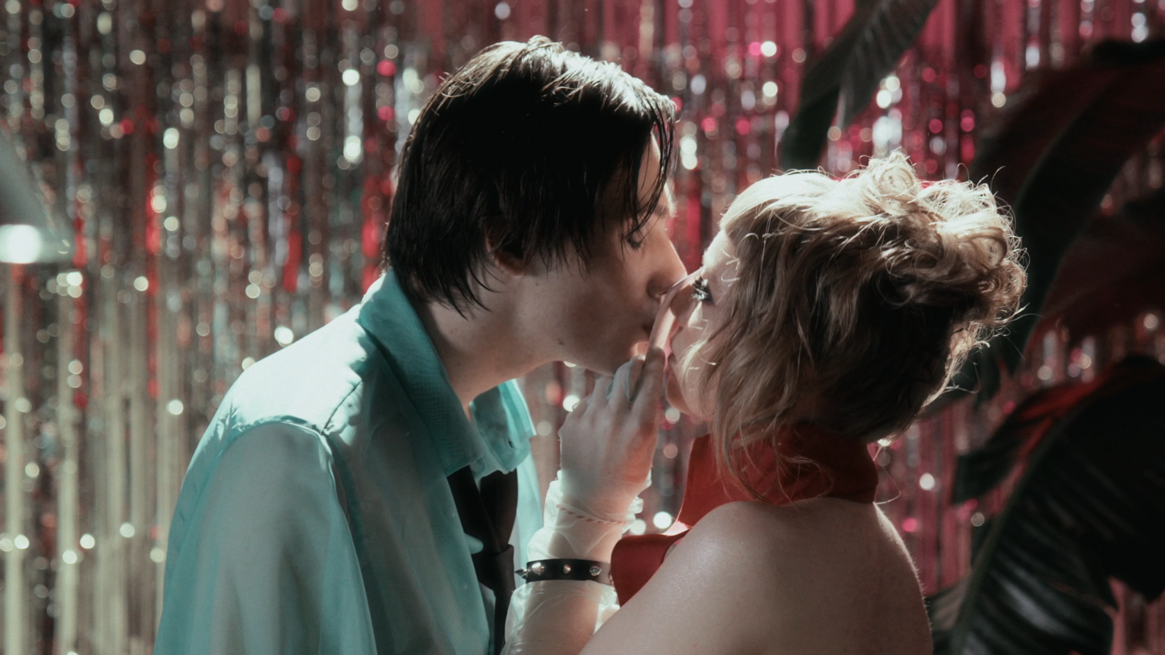 АХ & PURPUR still 5