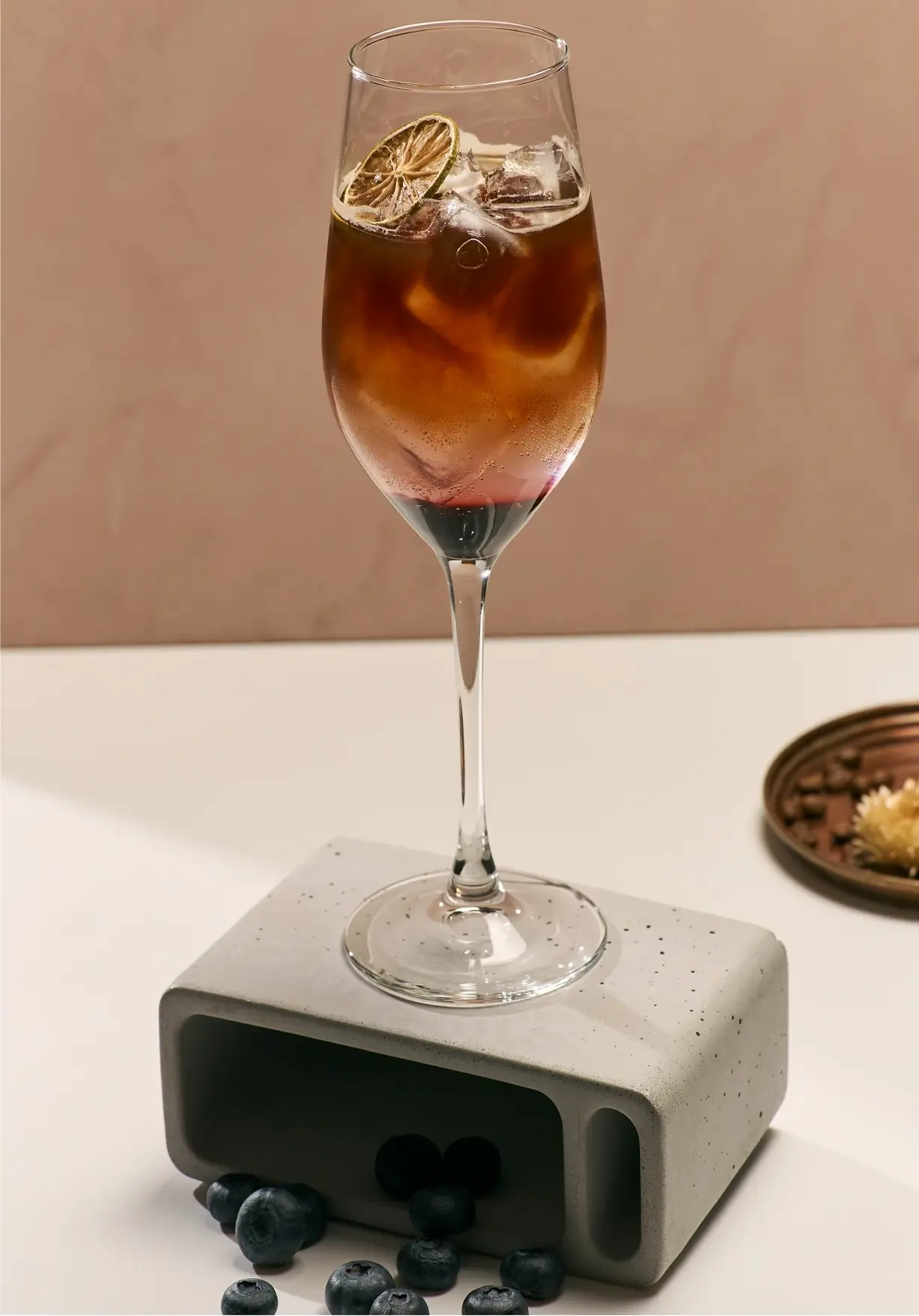 BLACKBERRY ESPRESSO-TONIC — Кофейный бар Drink Boutique