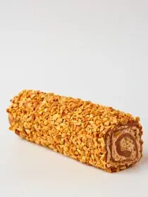 Карамельный рулет с миндальным кремом — отдельный рулет