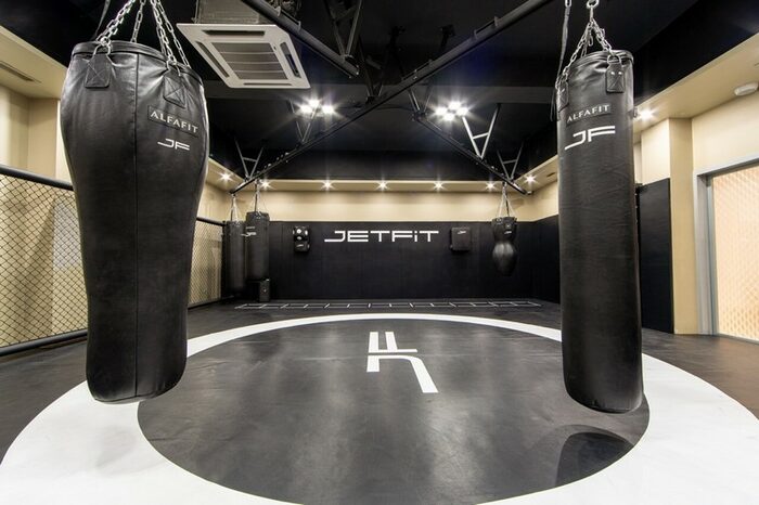 JETFiT: Концептуальный фитнес-клуб с большим бассейном в Домодедово ...