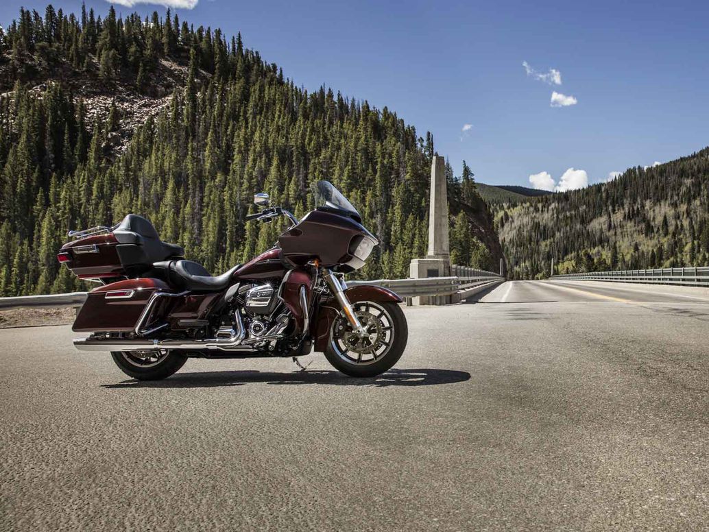 Harley Davidson Road Glide 2021