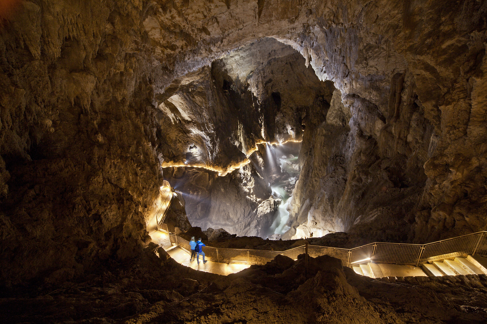 Шкоцианская пещера Словения