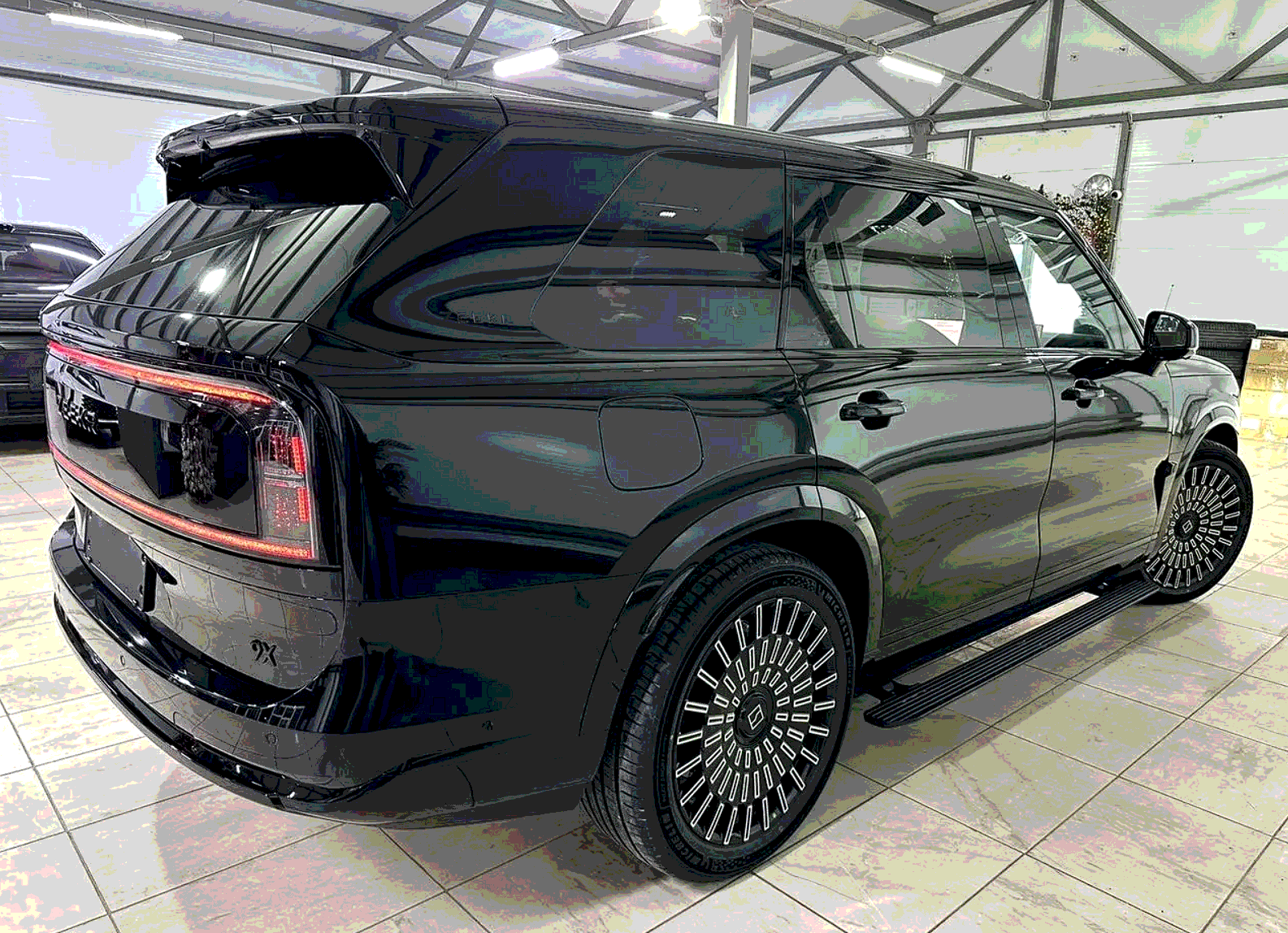 Zeekr 9X комплектация