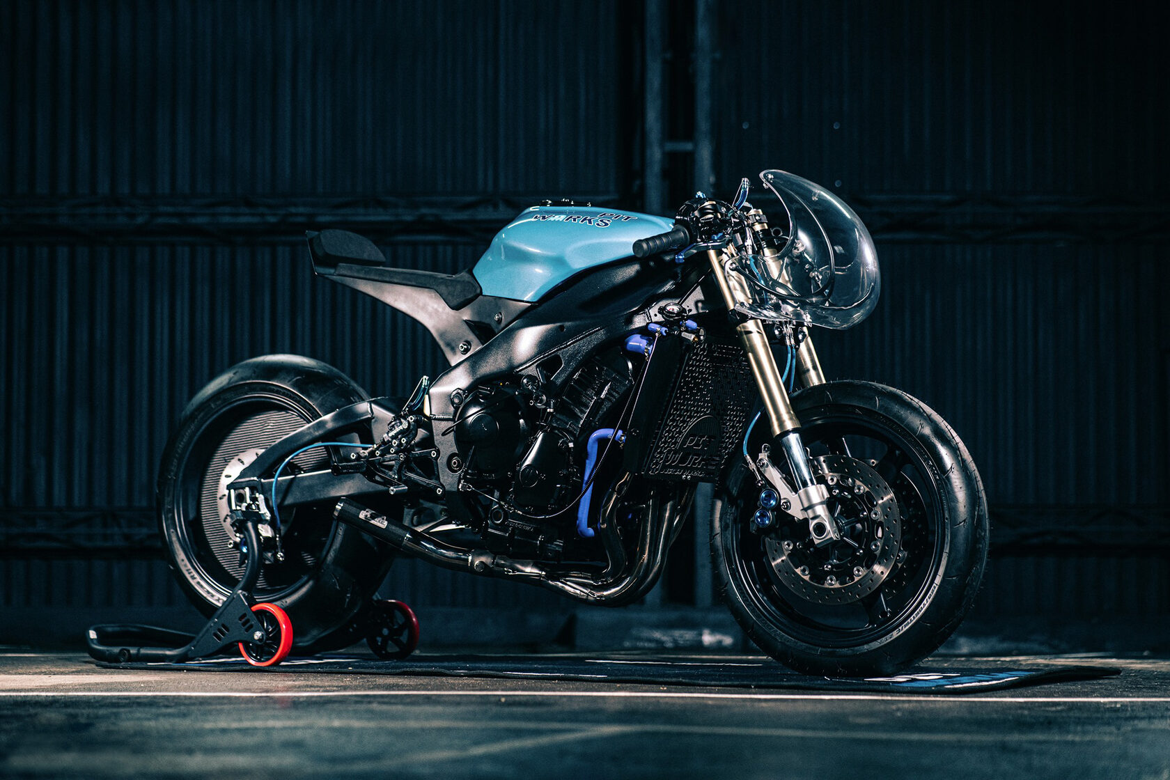 ГОНОЧНЫЙ РЕЖИМ: Yamaha R1 «Синий призрак» от Pit Works Design | блог ТРК  СпортЕХ