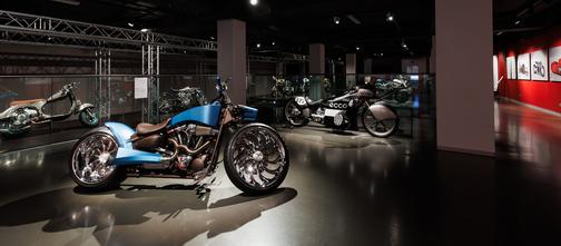 Выставка мотоциклов «Горел асфальт»