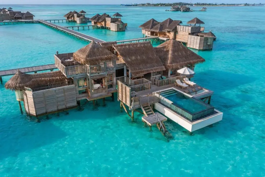 Gili Lankanfushi Maldives — водные виллы