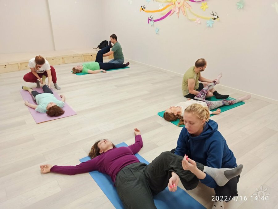 Тренинг юрия. Йога в Москве с бесплатным пробным занятием. Молодежный центр высота. Центр высота психол.