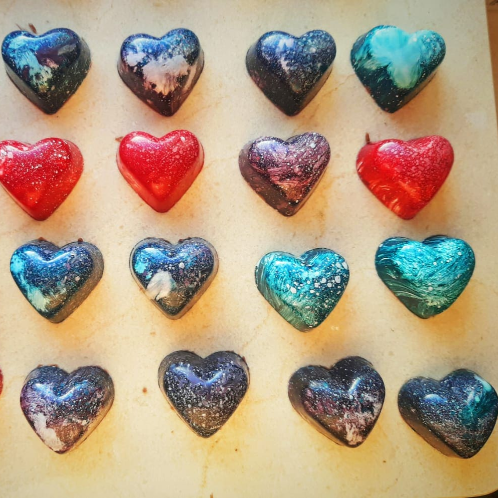 Корпусные конфеты ручной работы