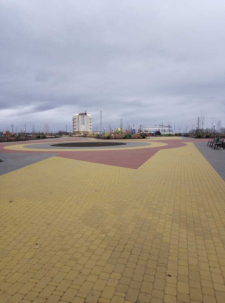 Мощение дорожек в сквере