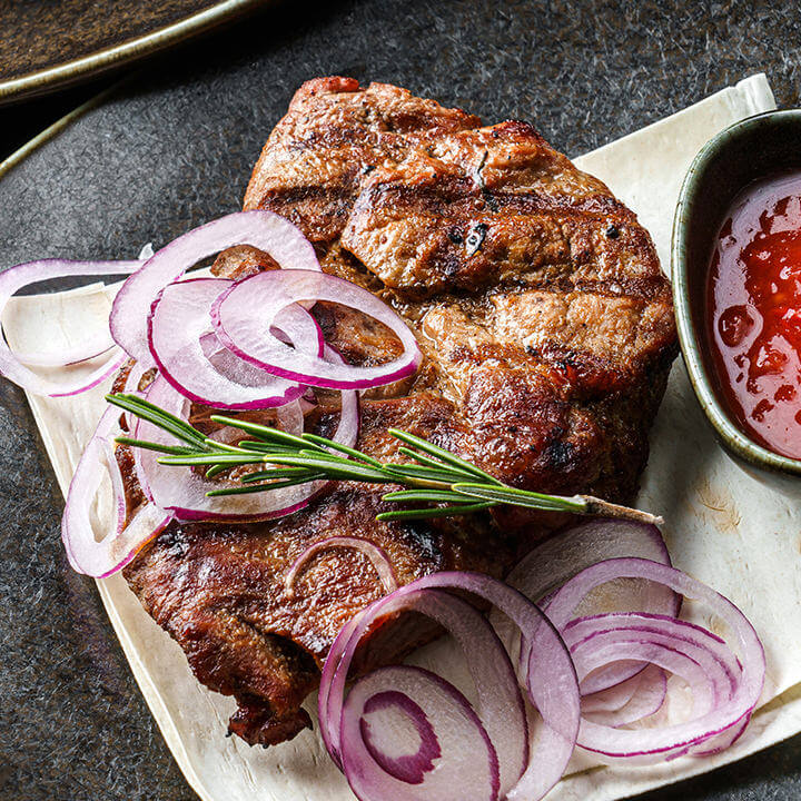 Стейк рибай свинина. Стейк рибай свинина. Стейк из шейки. Стейк из свинины. Стейк из шейки.
