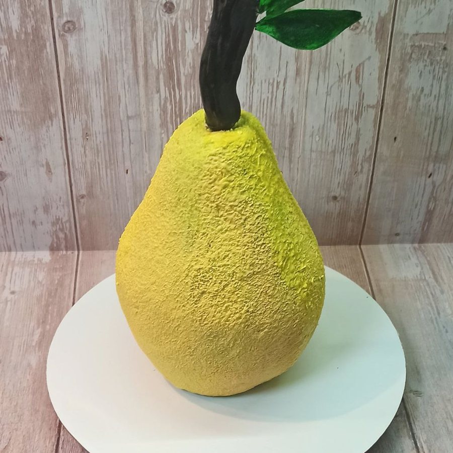 3D-торт Груша ученицы курса