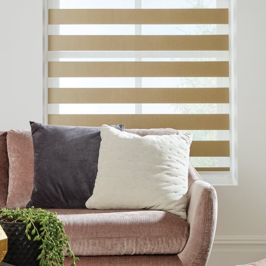 Рулонные шторы заказать в Москве "Планета жалюзи"