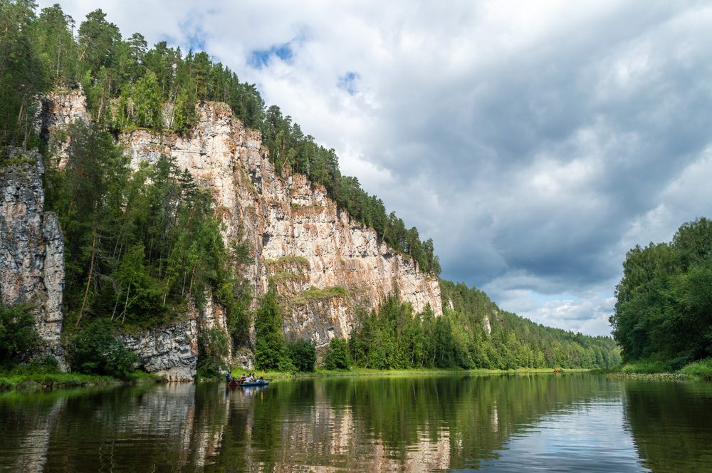 Дыроватый камень Чусовая