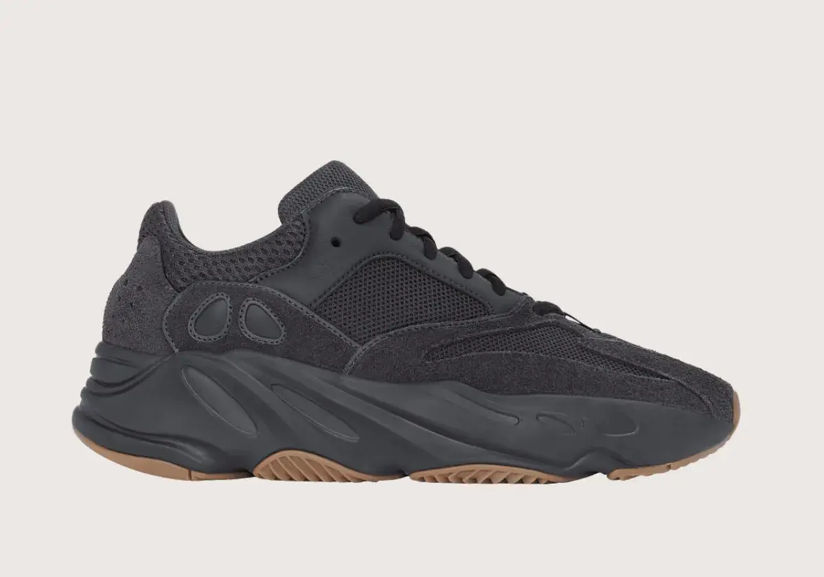 adidas Yeezy 700 Utility Black