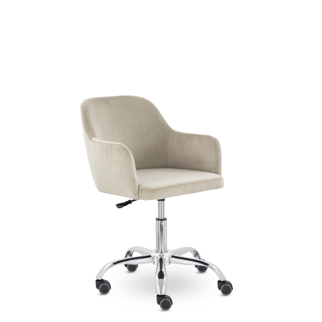 Кресло для работы за компьютером в офисе и дома