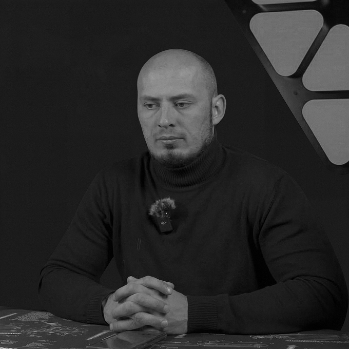 Old black and white photo