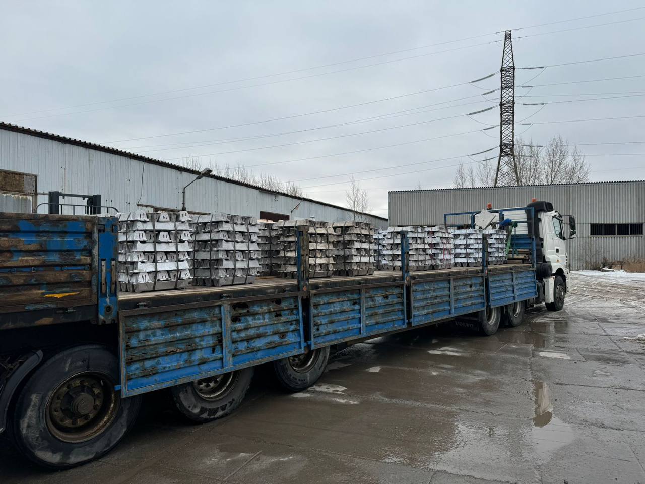 Отгрузка алюминия вторичного АВ87 в чушках, партия 15 тонн