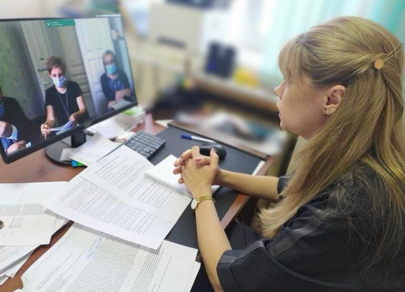 Который был проведен организацией по. ГКУ социальное питание Уфа. Белгород учеба. Программист подключает совещание в формате ВКС картинки.