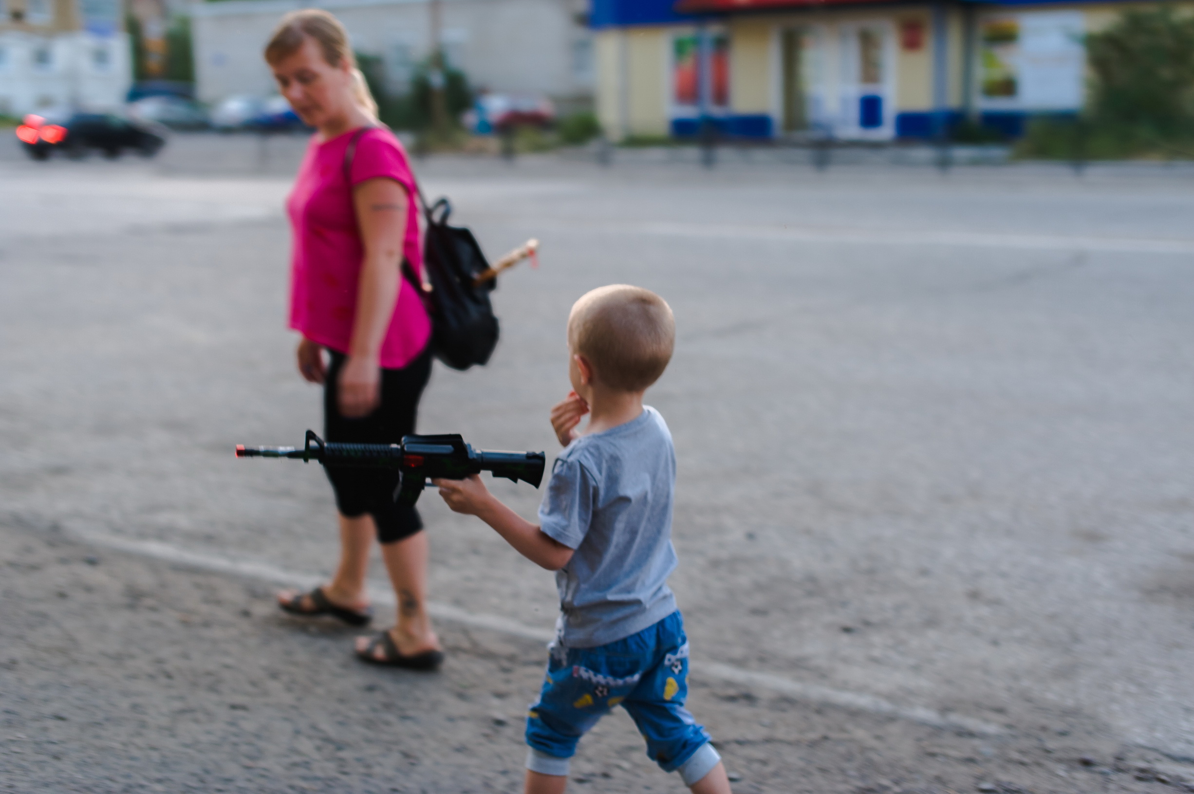 кулига-парк тюмень лазертаг. лазертаг сыктывкар громова. дети играющие в войну. войнушки. образ с войнушки.
