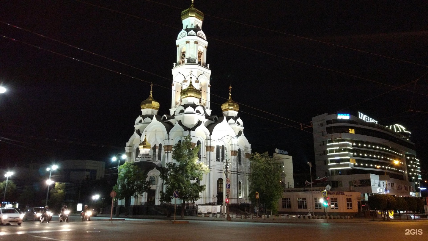 Екатеринбург златоуст. Большой Златоуст Екатеринбург. Храм Златоуст Екатеринбург. Храм колокольня в Екатеринбурге. Храм на крови Екатеринбург.