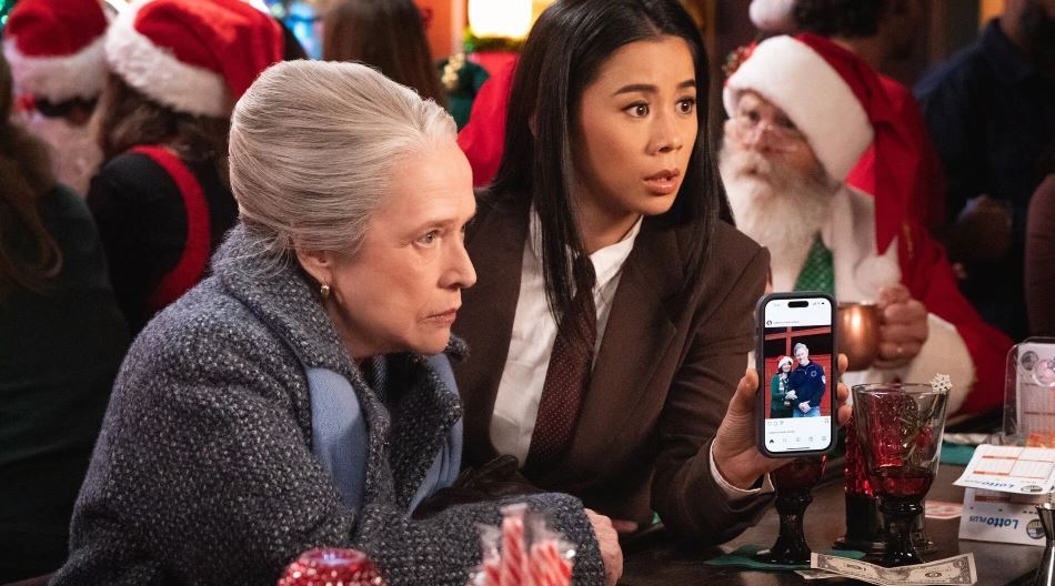 Кадр из сериала «Метлок»