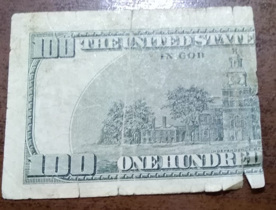 Доллары старого образца в египте принимают ли. Евро старого образца. Ветхие евро. Старе евро. Ветхие доллары.