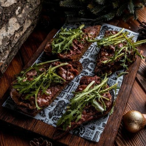 烤牛肉意式烤面包