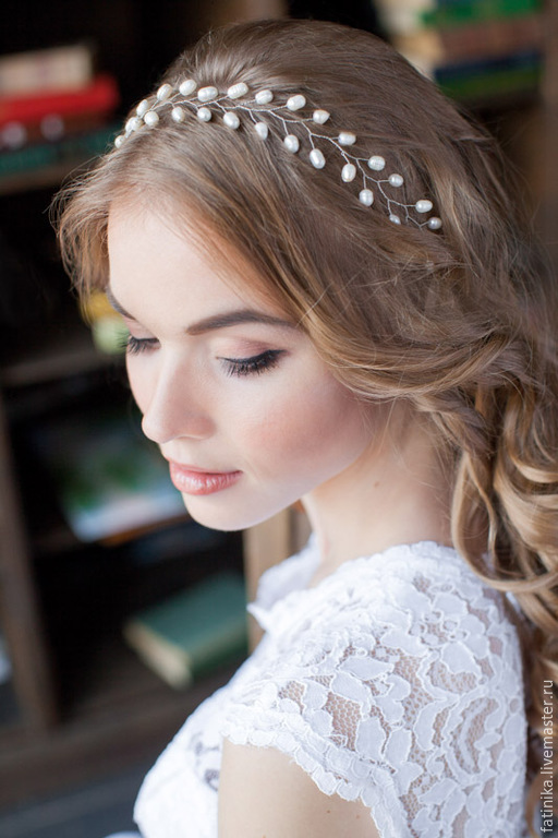 Свадебные украшения на голову для невесты : описание и фото