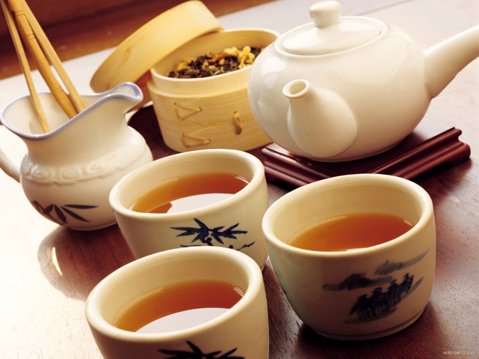 13 чашек чая. Китайский чай. Чаепитие в Китае. Китайские чашки для чая. Китайская чайная церемония.
