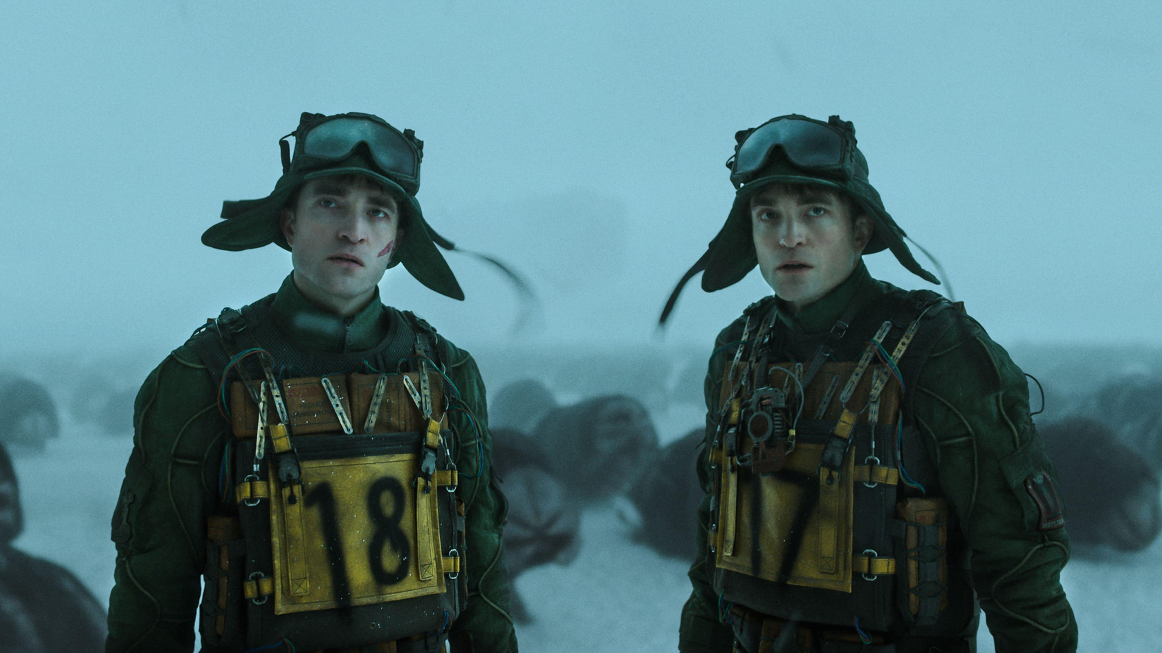 Микки 17, Роберт Паттинсон