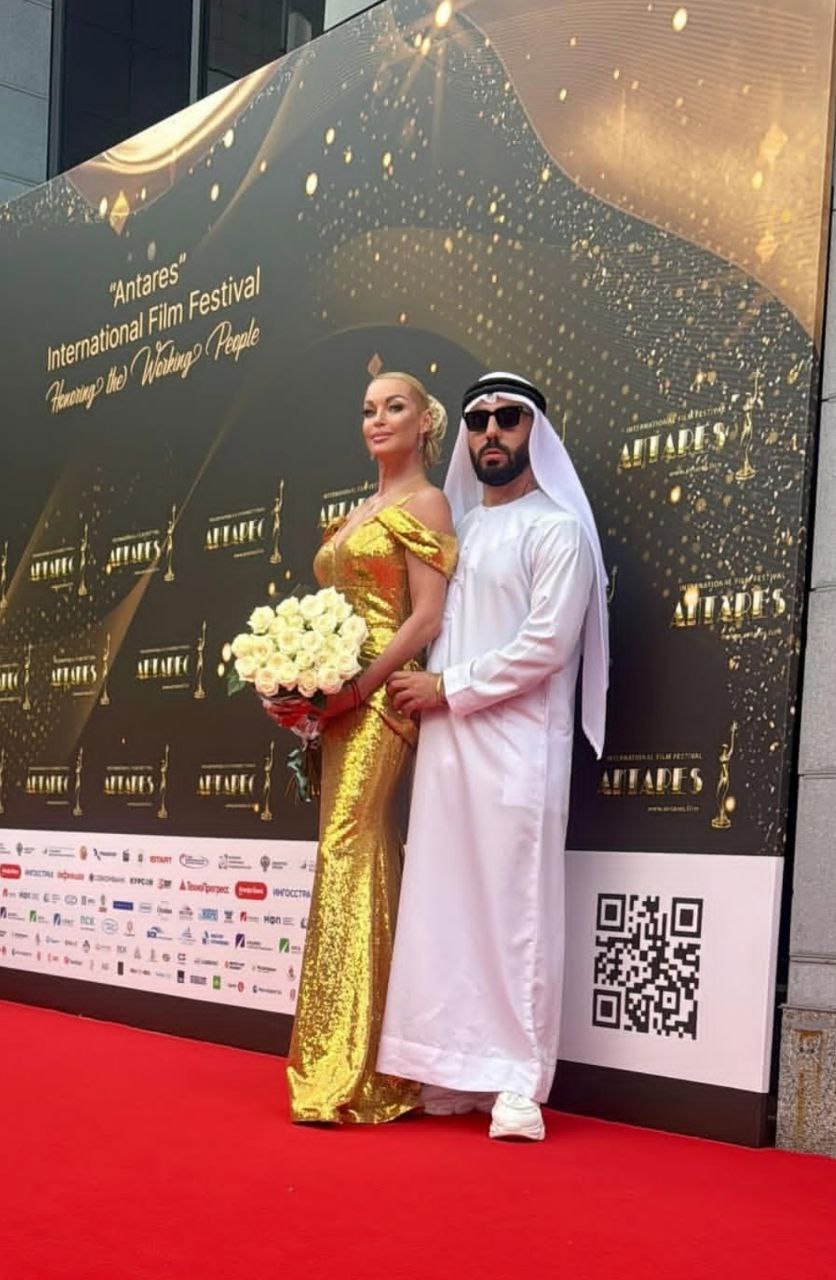 Анастасия Волочкова и её «шейх»: режиссёр раскрыл детали скандального выхода