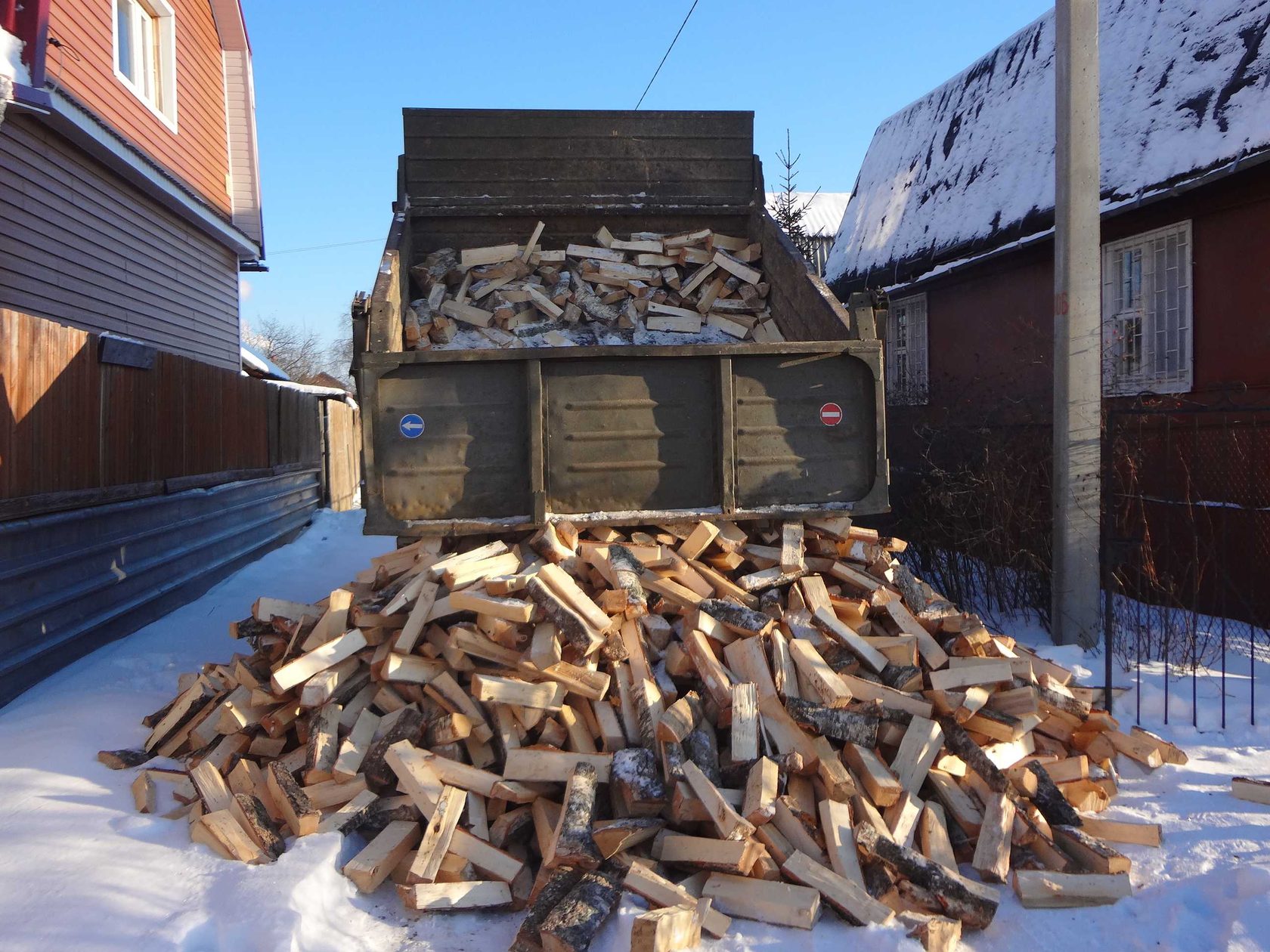 Дрова во Владимире с доставкой по городу и области