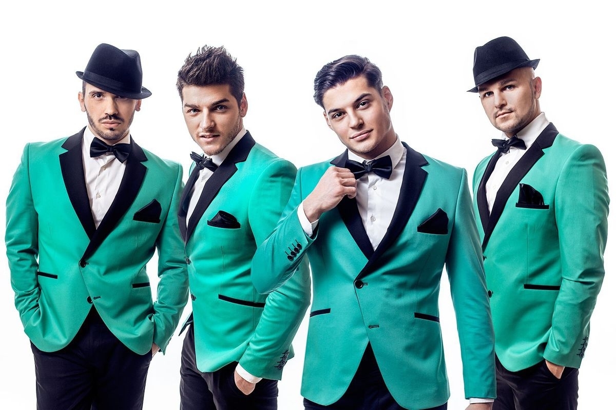 Танцоры BOYS