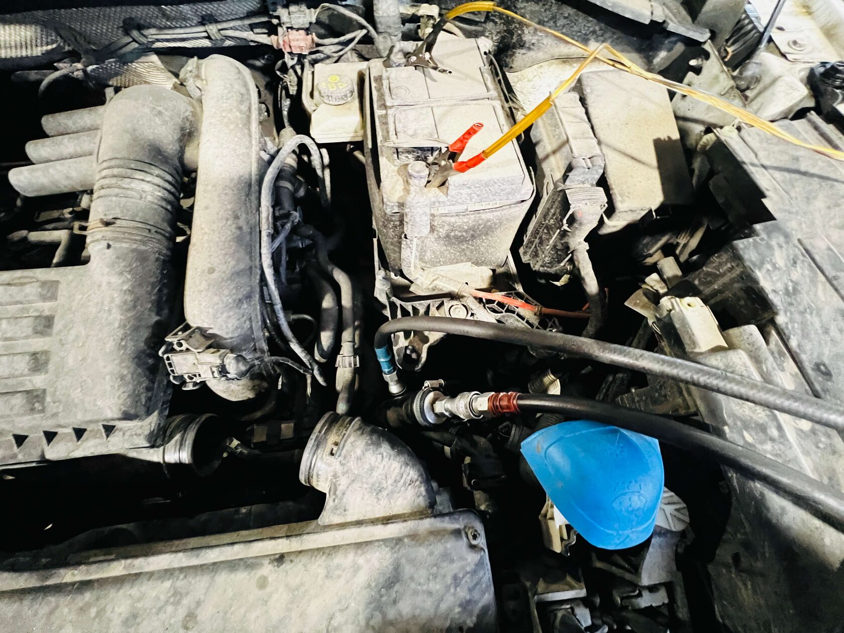 Подключаем наши адаптеры к системе охлаждения Skoda