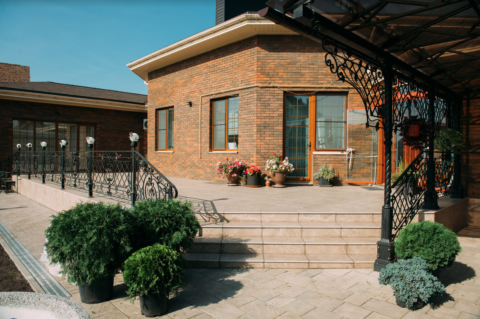 Быстровозводимые дома в Лабинска терраса Быстровозводимые дома в Лабинска терраса