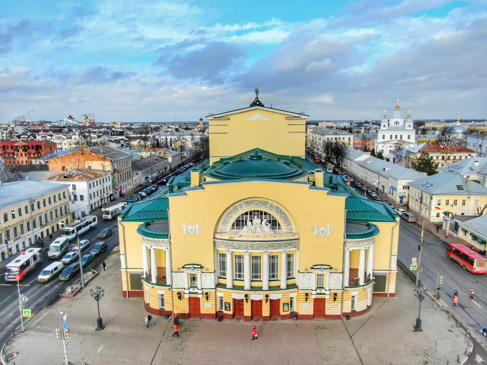Историческое здание театра