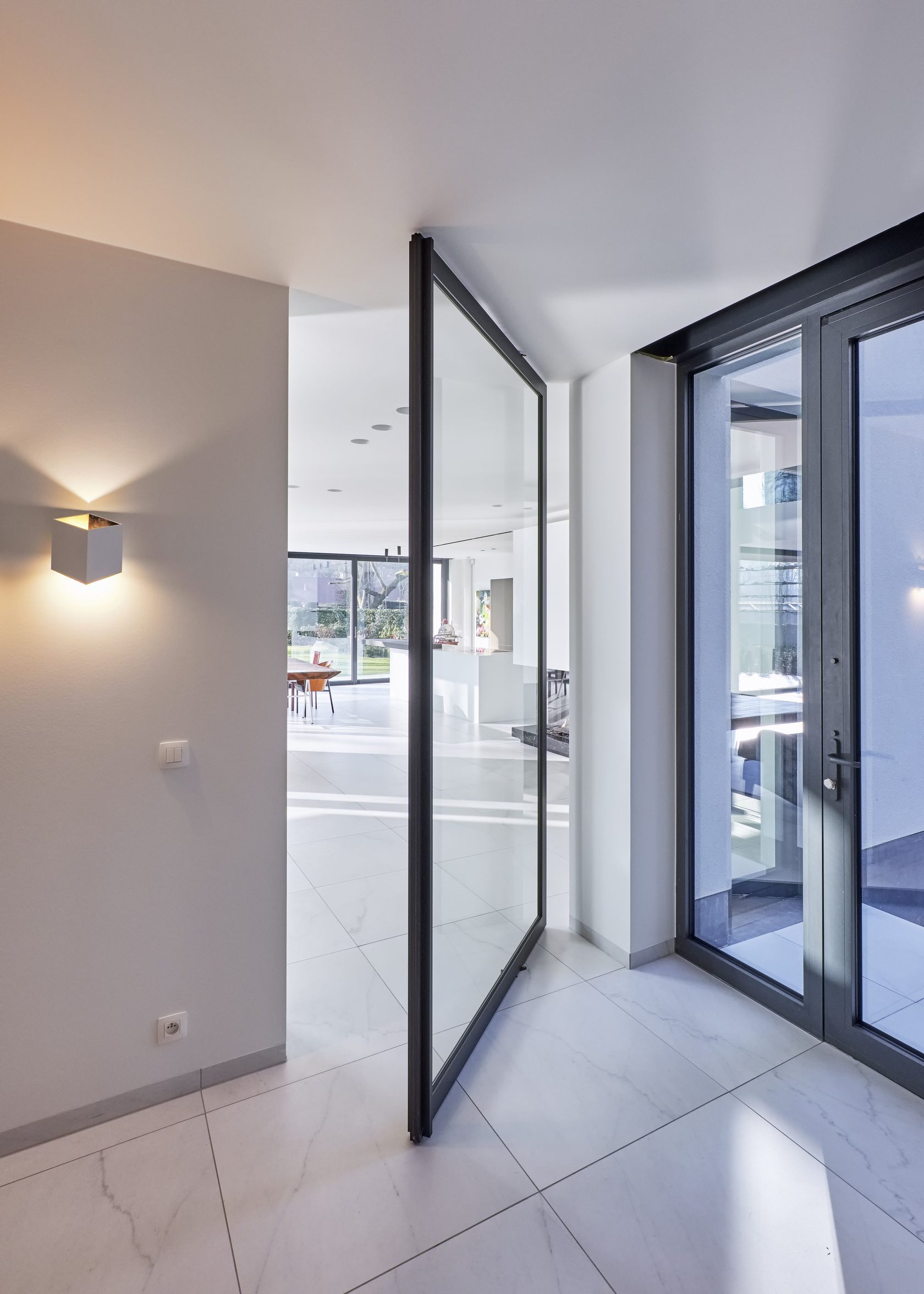 Reynaers Pivot Doors ручка