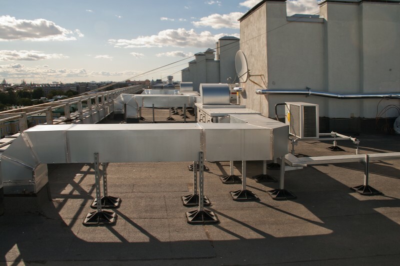 Вентиляционная стойка. Опора для мягкой кровли MV-LDP 345x345. Опора для мягкой кровли MV-LDP. Оборудование на кровле. Монтаж воздуховодов на кровле.